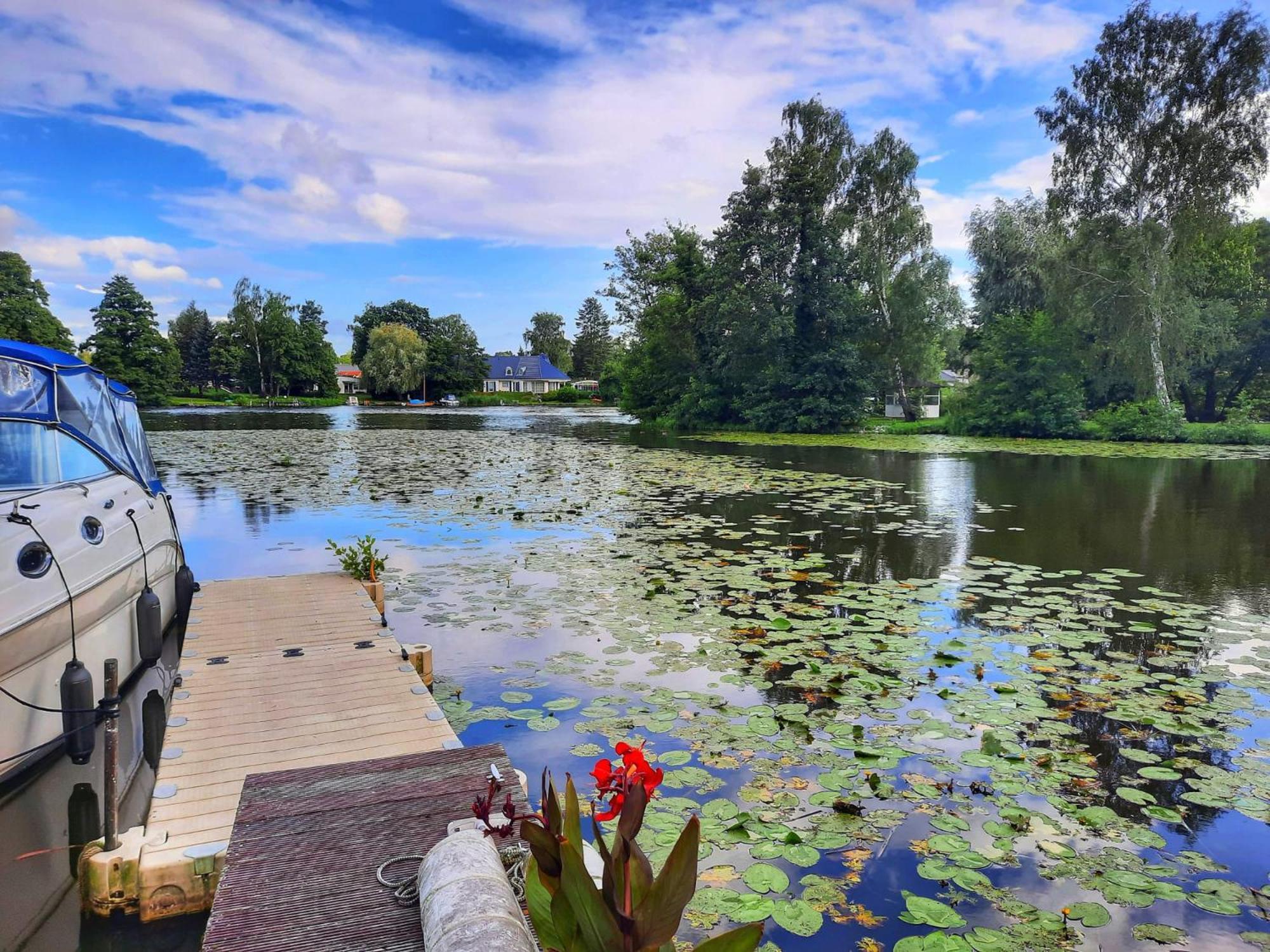 Ferienwohnungen Am Krossinsee ベルリン エクステリア 写真